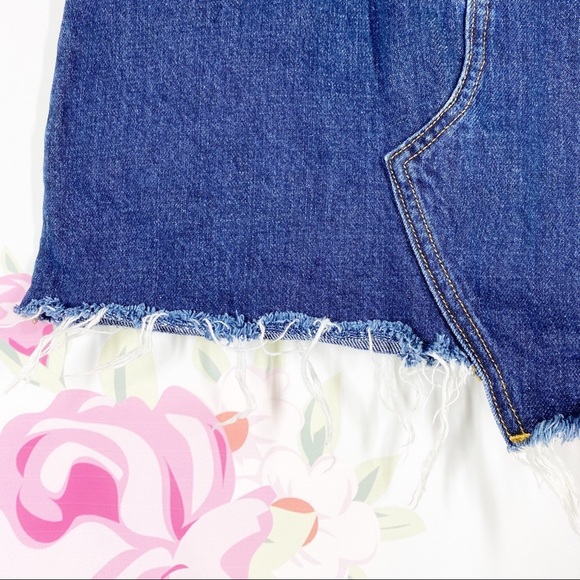 Urban Outfitters BDG Dark Wash Distressed Asymmetric Denim Mini Skirt S - Picture 4 of 9